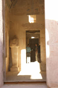 Hatshepsut temple-light box